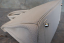Load image into Gallery viewer, HERMES BIRKIN 30 Clemence leather White □M Engraving Hand bag 700120065

