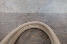 Load image into Gallery viewer, HERMES BIRKIN 30 Clemence leather White □M Engraving Hand bag 700120065
