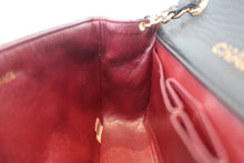 画像をギャラリービューアに読み込む, CHANEL/シャネル ミニマトラッセチェーンショルダーバッグ ラムスキン ブラック/ゴールド金具 ショルダーバッグ 800010076
