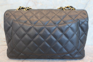 CHANEL/シャネル 中マトラッセシングルフラップチェーンショルダーバッグ キャビアスキン ブラック/ゴールド金具 ショルダーバッグ 700080100