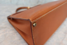 Load image into Gallery viewer, HERMES KELLY 35 Graine Lisse leather Brown 〇D Engraving Hand bag 600070068
