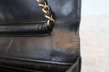 画像をギャラリービューアに読み込む, CHANEL/シャネル ココマークチェーンウォレット キャビアスキン ブラック/ゴールド金具 ショルダーバッグ 800010110
