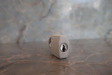 Load image into Gallery viewer, HERMES BIRKIN 30 Clemence leather White □M Engraving Hand bag 700120065
