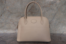 Load image into Gallery viewer, HERMES／BOLIDE 27 Epsom leather Craie A Engraving Hand bag 700120084
