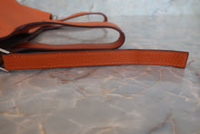 Load image into Gallery viewer, HERMES PICOTIN PM Clemence leather Orange □H Engraving Hand bag 700050261
