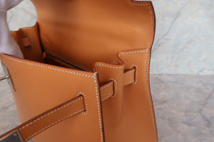 HERMES／エルメス ケリー32 ボックスカーフ ナチュラル/マットシルバー金具 □C刻印 ショルダーバッグ 700090149