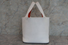 将图片加载到图库查看器，HERMES PICOTIN MM Bi-color Clemence leather/Chevre myzore goatskim White/Orange □I刻印 Hand bag 600070062
