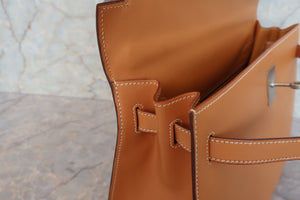 HERMES／エルメス ケリー32 ボックスカーフ ナチュラル/マットシルバー金具 □C刻印 ショルダーバッグ 700090149