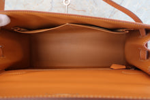 画像をギャラリービューアに読み込む, HERMES／エルメス ケリー32 ボックスカーフ ナチュラル/マットシルバー金具 □C刻印 ショルダーバッグ 700090149
