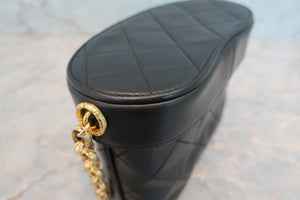 CHANEL/シャネル マトラッセフリンジショルダーバッグ ラムスキン ブラック/ゴールド金具 ショルダーバッグ 700080098