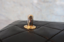 画像をギャラリービューアに読み込む, CHANEL/シャネル ミニマトラッセシングルフラップチェーンショルダーバッグ ラムスキン ブラック/ゴールド金具 ショルダーバッグ 800040189
