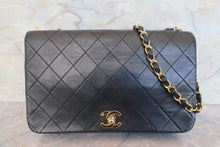 画像をギャラリービューアに読み込む, CHANEL/シャネル マトラッセチェーンショルダーバッグ ラムスキン ブラック/ゴールド金具 ショルダーバッグ 800010114

