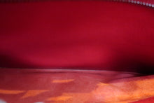 Load image into Gallery viewer, HERMES KELLY 32 Chevre myzore goatskim Rouge vif □G Engraving Shoulder bag 600060020
