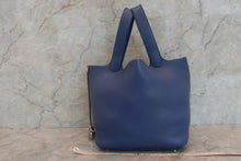 将图片加载到图库查看器，HERMES PICOTIN LOCK MM Clemence leather Blue brighton C刻印 Hand bag 600090243
