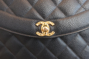 CHANEL Matelasse chain shoulder bag Caviar skin Black/Gold hadware Shoulder bag 600080171