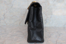 将图片加载到图库查看器，CHANEL/香奈儿 中号CF 单盖包 链条包 羊皮 Black/Gold hadware(黑色/金色金属) 肩背包 600070056
