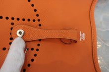Load image into Gallery viewer, HERMES  EVELYNE TPM Epsom leather Orange □H Engraving Shoulder bag 800070010
