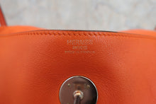 画像をギャラリービューアに読み込む, HERMES／エルメス リンディ30 ヴォースイフト オレンジ □L刻印 ショルダーバッグ 700050071
