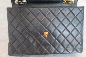 CHANEL/香奈儿 中号CF 单盖包 链条包 羊皮 Black/Gold hadware(黑色/金色金属) 肩背包 600070056