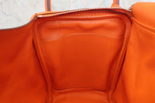 画像をギャラリービューアに読み込む, HERMES／エルメス リンディ30 ヴォースイフト オレンジ □L刻印 ショルダーバッグ 700050071
