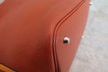 將圖片載入圖庫檢視器 HERMES／エルメス ピコタンロックタッチＭＭ トリヨンクレマンス/ヴォースイフト キュイーブル/ジョーヌドール X刻印 ハンドバッグ 800020139
