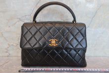 画像をギャラリービューアに読み込む, CHANEL/シャネル マトラッセ台形ハンドバッグ ラムスキン ブラック/ゴールド金具 ハンドバッグ 700110005
