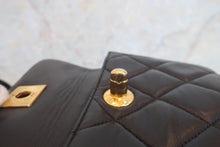 将图片加载到图库查看器，CHANEL/香奈儿 CF 链背包 羊皮 Black/Gold hadware(黑色/金色金属) 背包 600080161
