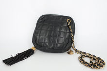 画像をギャラリービューアに読み込む, CHANEL/シャネル マトラッセフリンジチェーンショルダーバッグ ラムスキン ブラック/ゴールド金具 ショルダーバッグ 800090238
