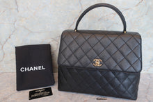 画像をギャラリービューアに読み込む, CHANEL/シャネル マトラッセ台形ハンドバッグ キャビアスキン ブラック/ゴールド金具 ハンドバッグ 700090161
