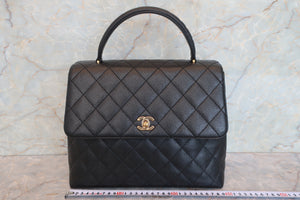 CHANEL/シャネル マトラッセ台形ハンドバッグ キャビアスキン ブラック/ゴールド金具 ハンドバッグ 700090161