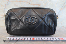 画像をギャラリービューアに読み込む, CHANEL/シャネル ココマークフリンジチェーンショルダーバッグ ラムスキン ブラック/ゴールド金具 ショルダーバッグ 700100221
