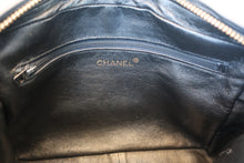 画像をギャラリービューアに読み込む, CHANEL/シャネル マトラッセフリンジチェーンショルダーバッグ ラムスキン ブラック/ゴールド金具 ショルダーバッグ 700100215
