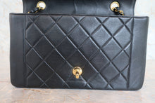 将图片加载到图库查看器，CHANEL/香奈儿 戴妃 CF 链条包 羊皮 Black/Gold hadware(黑色/金色金属) 肩背包 800030102
