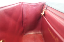 Load image into Gallery viewer, CHANEL Matelasse trapezoid chain hand bag Lambskin Black/Gold hadware Hand bag 800070012
