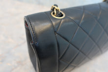 將圖片載入圖庫檢視器 CHANEL/シャネル ダイアナマトラッセチェーンショルダーバッグ ラムスキン ブラック/ゴールド金具 ショルダーバッグ 800020240
