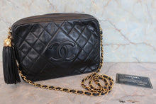 Load image into Gallery viewer, CHANEL Matelasse fringe chain shoulder bag Lambskin Black/Gold hadware Shoulder bag 800070028
