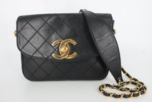 画像をギャラリービューアに読み込む, CHANEL/シャネル ビコローレデカココチェーンショルダーバッグ ラムスキン ブラック/ゴールド金具 ショルダーバッグ 800100053
