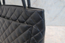 画像をギャラリービューアに読み込む, CHANEL/シャネル 復刻トート キャビアスキン ブラック/シルバー金具 トートバッグ 800010079
