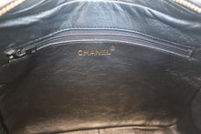 Load image into Gallery viewer, CHANEL Matelasse fringe chain shoulder bag Lambskin Black/Gold hadware Shoulder bag 800070028
