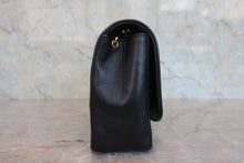 Load image into Gallery viewer, CHANEL  Diana matelasse chain shoulder bag Lambskin Black/Gold hadware Shoulder bag 800050025
