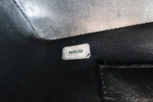 画像をギャラリービューアに読み込む, CHANEL/シャネル 復刻トート キャビアスキン ブラック/シルバー金具 トートバッグ 800010079
