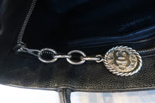 画像をギャラリービューアに読み込む, CHANEL/シャネル 復刻トート キャビアスキン ブラック/シルバー金具 トートバッグ 800010079
