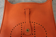 Load image into Gallery viewer, HERMES  EVELYNE 1PM Togo leather Orange □G Engraving Shoulder bag 700120048

