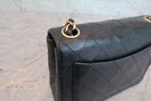 将图片加载到图库查看器，CHANEL/香奈儿 迷你CF 单盖 链条包 羊皮 Black/Gold hadware(黑色/金色金属) 肩背包 800030199
