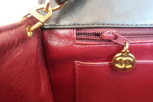 Load image into Gallery viewer, CHANEL  Diana matelasse chain shoulder bag Lambskin Black/Gold hadware Shoulder bag 800050025
