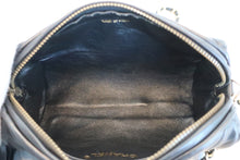 Load image into Gallery viewer, CHANEL CC mark fringe chain shoulder bag Lambskin Black/Gold hadware Shoulder bag 600050025
