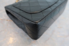 将图片加载到图库查看器，CHANEL/香奈儿 迷你CF 单盖 链条包 羊皮 Black/Gold hadware(黑色/金色金属) 肩背包 800030199
