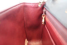 将图片加载到图库查看器，CHANEL/香奈儿 迷你CF 单盖 链条包 羊皮 Black/Gold hadware(黑色/金色金属) 肩背包 800030199
