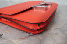 Load image into Gallery viewer, HERMES CONSTANCE3 MINI Optique Evercolor leather Capucine C Engraving Shoulder bag 700120098
