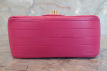 Load image into Gallery viewer, CHANEL  V-Stitch chain shoulder bag Lambskin Pink/Gold hadware Shoulder bag 700060070
